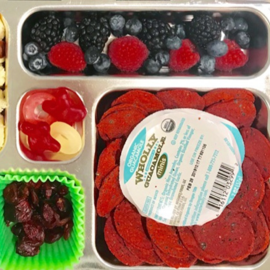 Kids Lunch idea with green beans. Teuko lunchbox community. Thanksgiving foods for kids. Thanksgiving lunch ideas for kids. Thanks giving lunchbox ideas for kids. Cranberries.