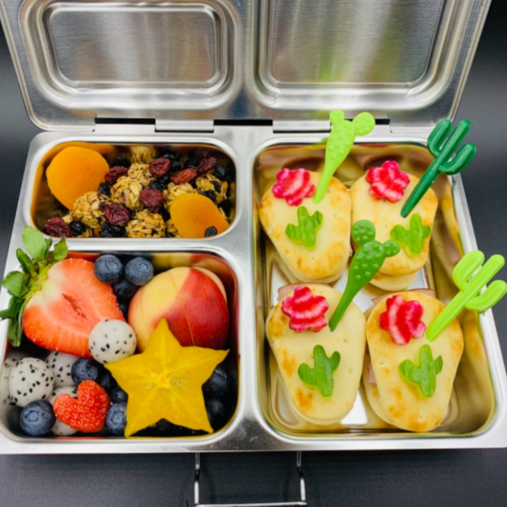 Kids bento lunchbox ideas shared by Inga, Canadian mom of two, on Teuko.com the online community for parents who pack lunch Cactus food picks. Summer celebration.