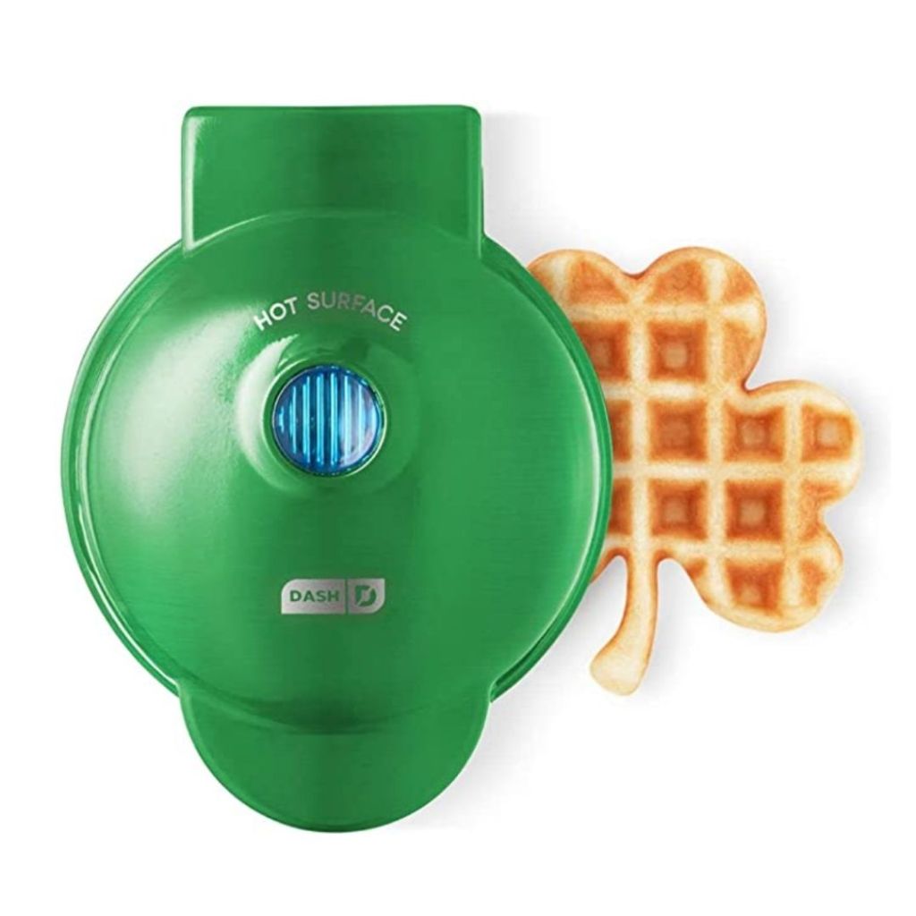 Shamrock-shaped waffle maker
