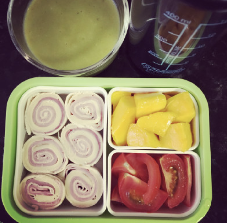 Ham and cheese tortilla rolls. Easy school lunch idea fro @jessica via Teuko.com