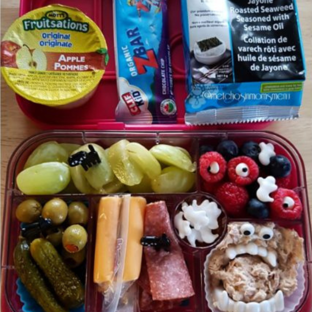 kids' lunch in a bento lunchbox with Cliff Kids Z Bar granola bar for snack