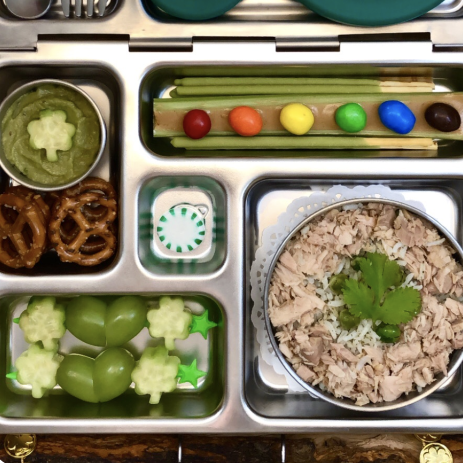 St Patrick's Day lunchbox ideas for kids with Green skewers by Artinlunchbox on Teuko