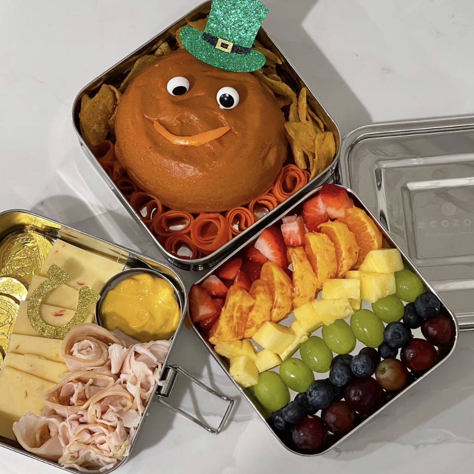 St Patrick's Day lunchbox ideas for kids with rainbow fruit salad by lunchwiththeseasons on Teuko