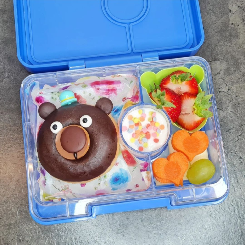 Heart shaped carrot slices teuko kids lunchbox ideas, by @kleinkind_bento via Teuko.com