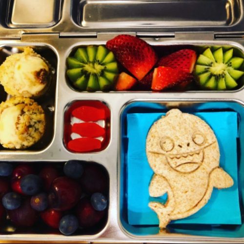 Baby Shark sandwich in a Planetbox bento lunchbox. Teuko kids lunch ideas community.