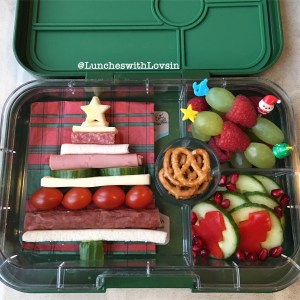 Charcuterie Christmas Tree lunchbox idea shared on Teuko.com