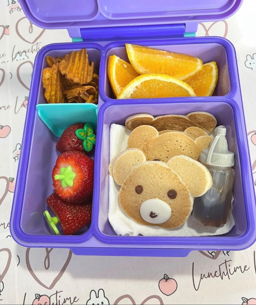 Bear-shaped pancakes in a kid's Omiebox lunchbox